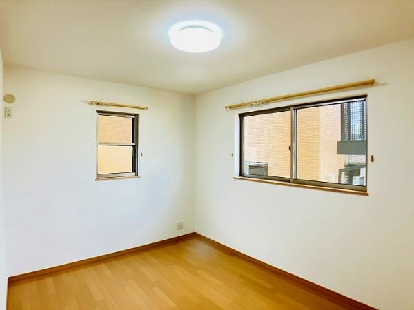 愛知郡東郷町大字春木字屋敷の中古一戸建て