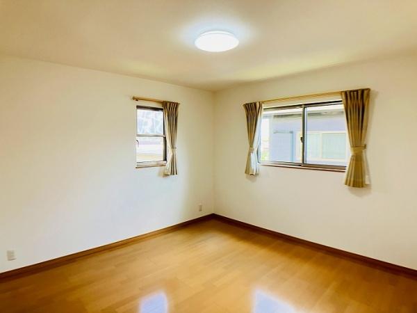 愛知郡東郷町大字春木字屋敷の中古一戸建て