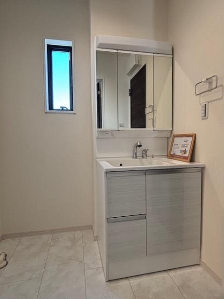 知立市牛田1丁目全3棟1号棟　新築戸建て