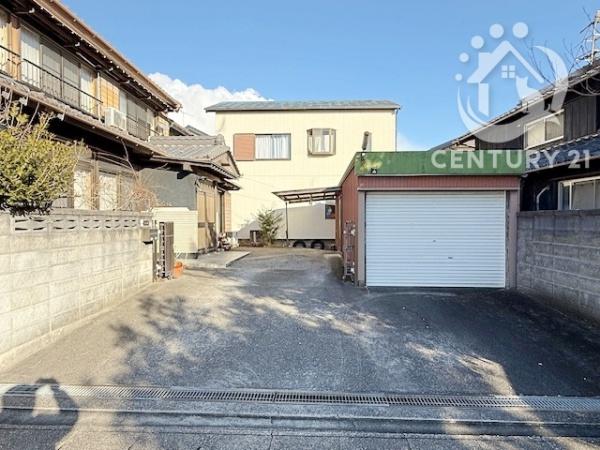 西尾市吉良町富好新田川並の中古一戸建て