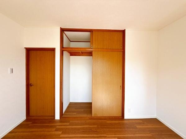 西尾市一色町大塚惣池の中古一戸建て