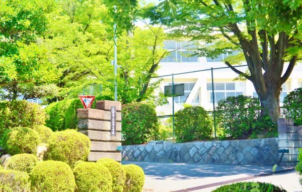 大府市桃山町全2棟B号棟　新築戸建て(大府市立大府小学校)