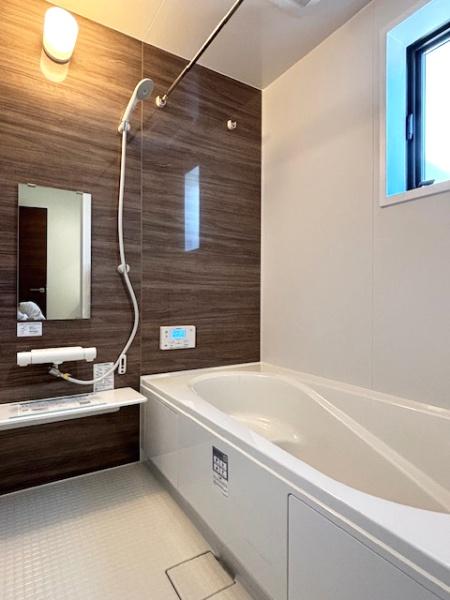 刈谷市小垣江駅前　新築戸建て