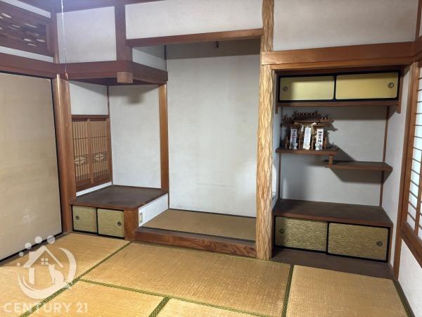 安城市小川町福地の中古一戸建て