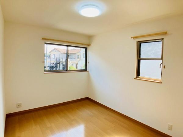 愛知郡東郷町大字春木字屋敷の中古一戸建て