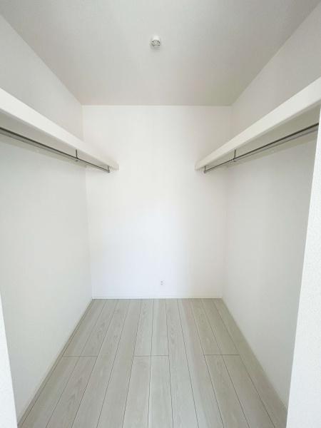 豊田市水源町第1期全3棟1号棟　新築戸建て