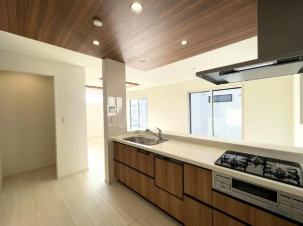 豊田市高上2丁目2期全2棟1号棟　新築戸建て