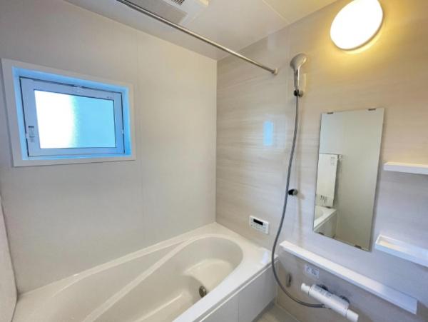 豊田市高上2丁目2期全2棟2号棟　新築戸建て