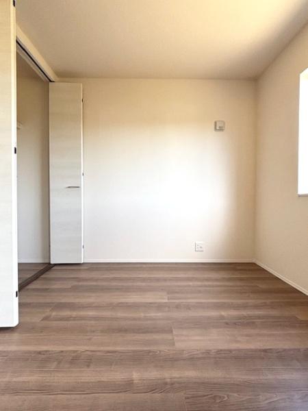 刈谷市小垣江駅前　新築戸建て