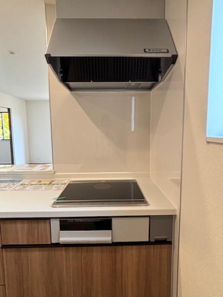 刈谷市小垣江駅前　新築戸建て