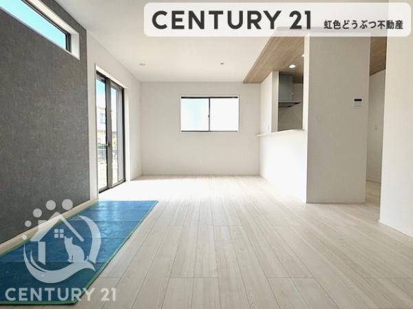 岡崎市矢作町　新築戸建て　全3棟　2号棟