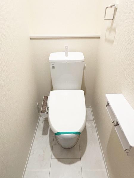 碧南第66照光町全4棟2号棟　新築戸建て