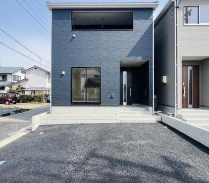 高浜市向山町　全3棟2号棟　新築戸建て
