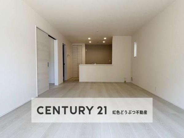岡崎第255下和田町全3棟2号棟　新築戸建て