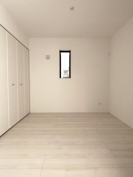 岡崎市赤渋町　新築戸建て　全3棟　2号棟