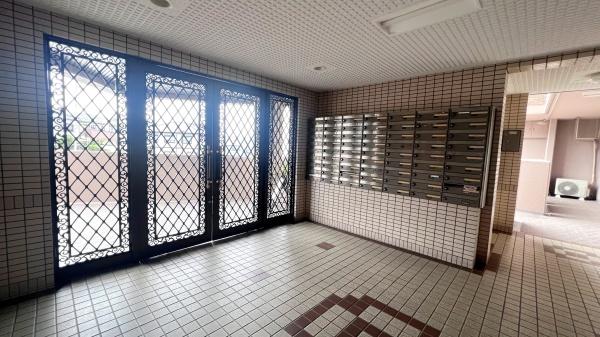 シャトー岡崎３番館