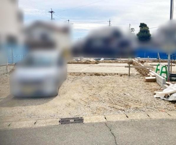 碧南第67棚尾本町全3棟2号棟　新築戸建て