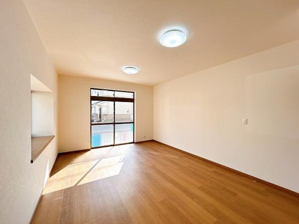 安城市小川町　中古住宅