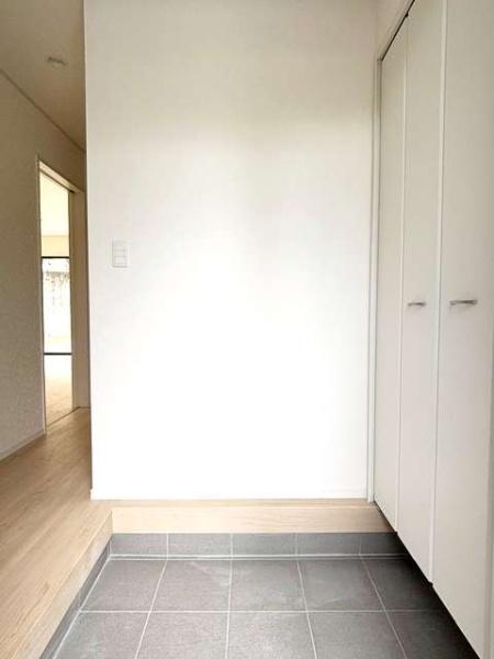 岡崎市細川町第15全2棟2号棟　新築戸建
