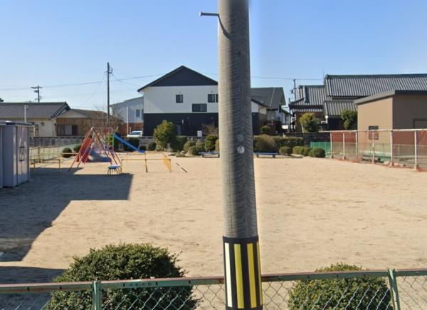 西尾市一色町松木島中切第3全2棟2号棟　新築戸建て(松木島児童遊園)