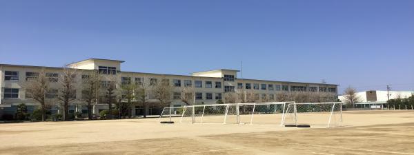 豊川市伊奈町南山新田第1期　新築戸建て(豊川市立小坂井中学校)
