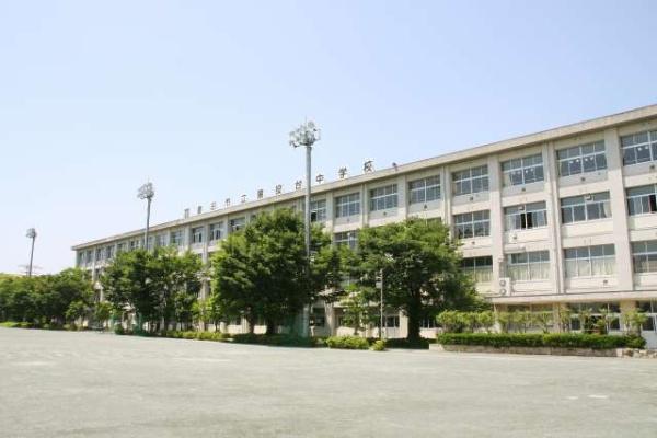 岡崎市中島町　全3棟2号棟　新築戸建て(豊田市立猿投台中学校)