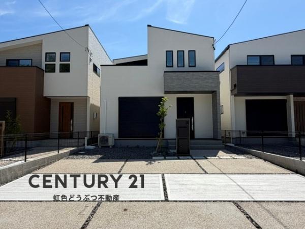 岡崎市中島町　全3棟2号棟　新築戸建て
