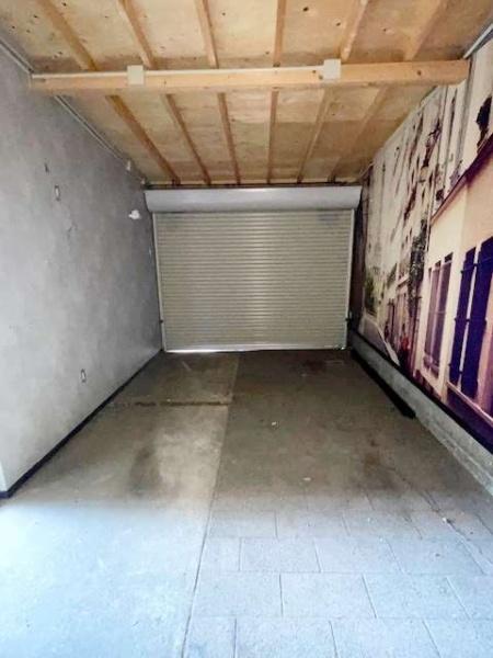岡崎市明大寺町字大圦の中古一戸建て