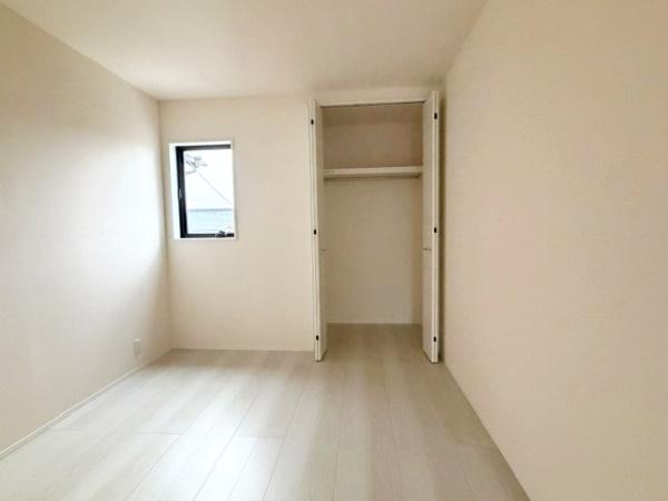 岡崎市緑丘全2棟1号棟　新築戸建て