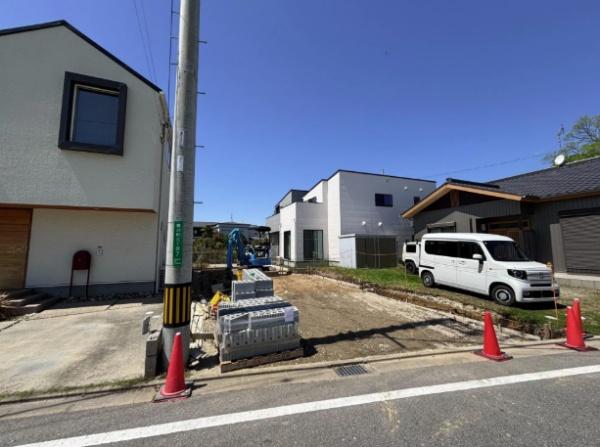 岡崎市蓑川町3丁目　新築戸建て