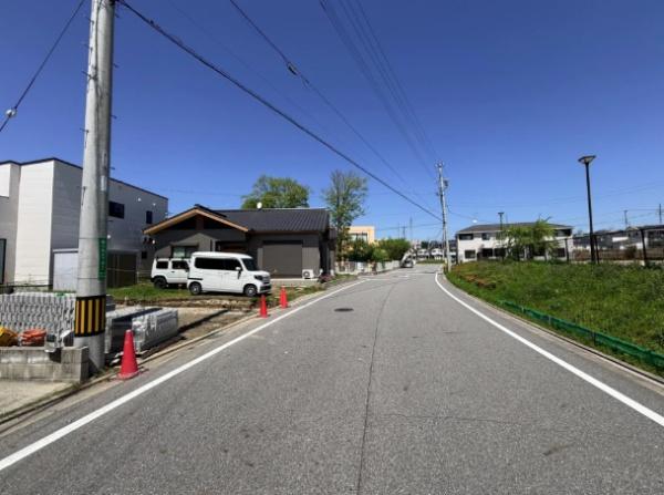 岡崎市蓑川町3丁目　新築戸建て