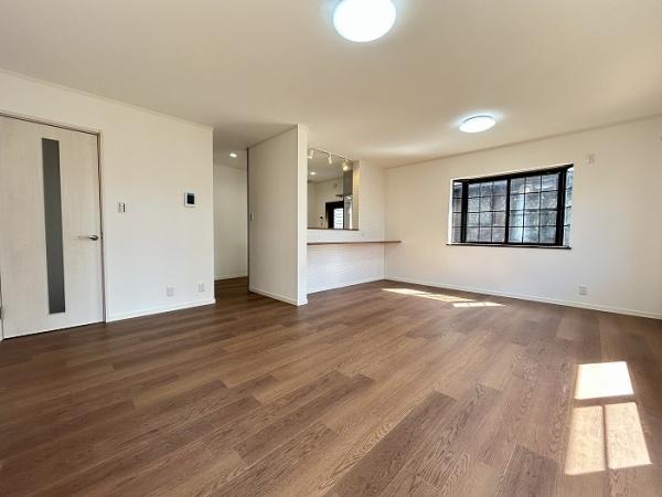 豊川市赤坂町東山の中古一戸建て