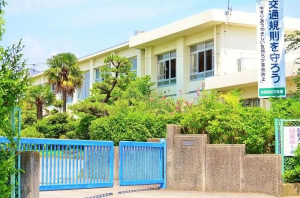 豊田市高美町4丁目全2棟1号棟　新築戸建て(豊田市立高岡中学校)