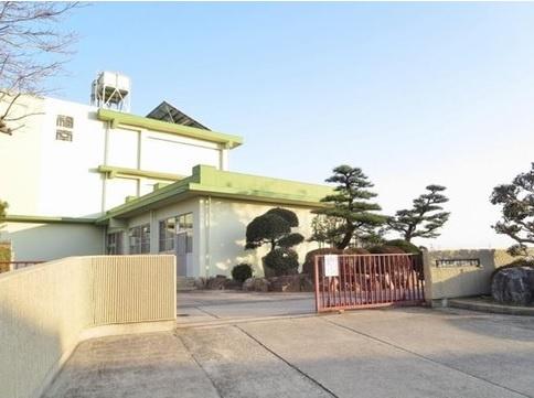 西尾市平口町　全5棟5号棟　新築戸建て(西尾市立福地南部小学校)