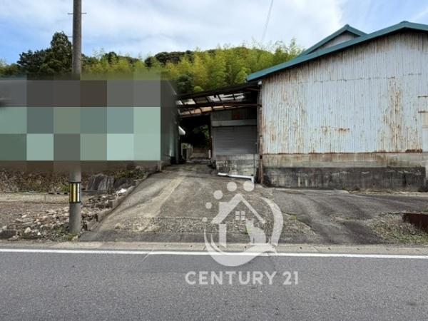 額田郡幸田町大字上六栗　土地