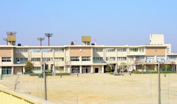 刈谷市西境町　全3棟2号棟　新築戸建て(刈谷市立富士松東小学校)