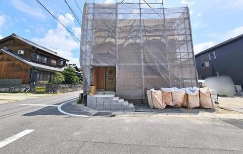 碧南市若松町　全2棟1号棟　新築戸建て