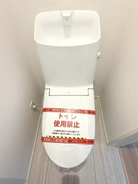 高浜市春日町全2棟2号棟　新築戸建て