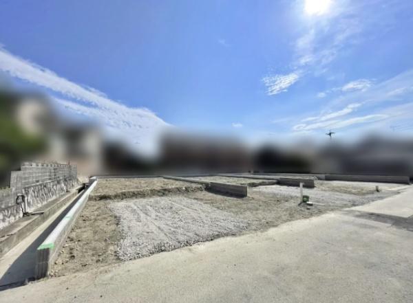 岡崎市土井町池端全3棟2号棟　新築戸建て