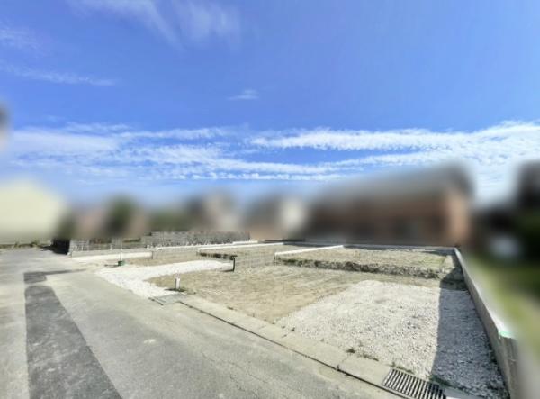 岡崎市土井町池端全3棟2号棟　新築戸建て