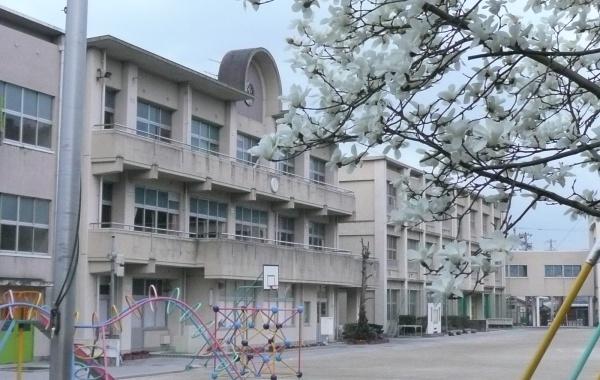 岡崎市藤川町字北荒古の中古一戸建て(岡崎市立藤川小学校)