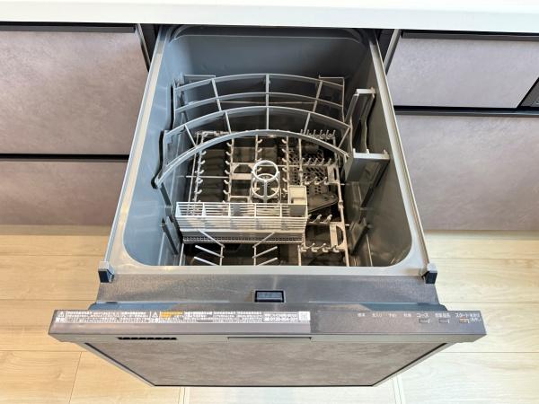 西尾市米津町01期全6棟1号棟　新築戸建て