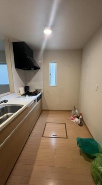 西尾市巨海町北浜田の中古一戸建て