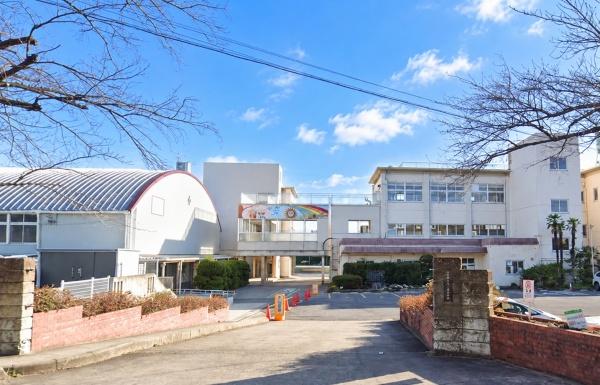 大府市森岡町５丁目の中古一戸建て(大府市立石ケ瀬小学校)