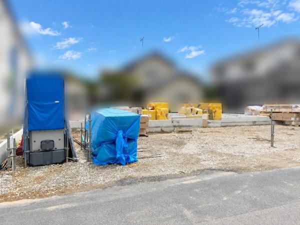 岡崎市中園町全2棟2号棟　新築戸建