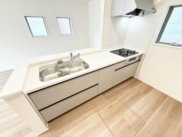 西尾市亀沢町全2棟1号棟　新築戸建て