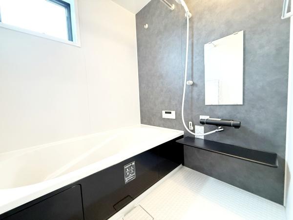 西尾市亀沢町全2棟2号棟　新築戸建て