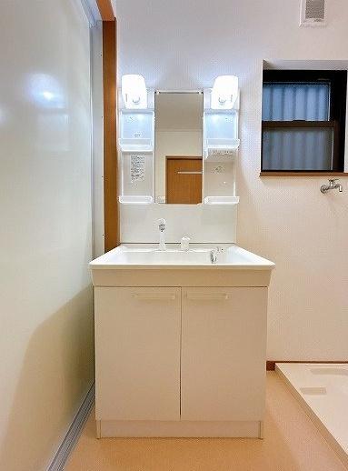 刈谷市野田町西屋敷の中古一戸建て