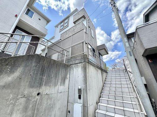 川崎市宮前区菅生２丁目の中古一戸建