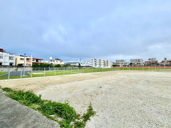 那覇市首里石嶺町４丁目の土地